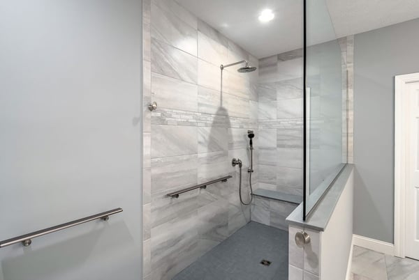 Hawthorne Lake Drive Bathroom Remodel