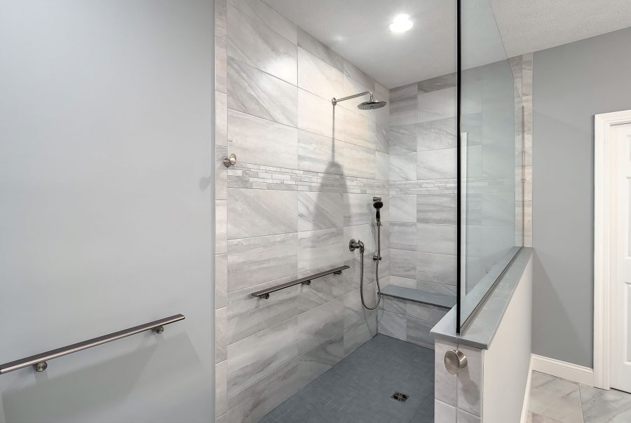 Hawthorne Lake Drive Bathroom Remodel